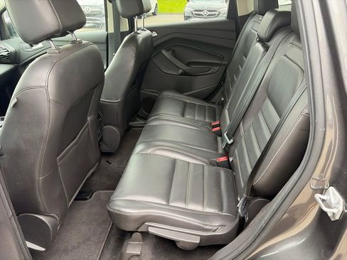 Used 2017 Ford Escape Titanium AWD/4WD image 26