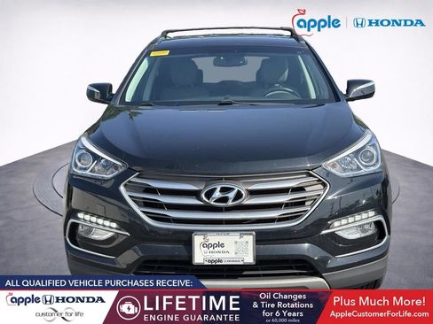 Used 2018 Hyundai Santa Fe Sport AWD/4WD image 2