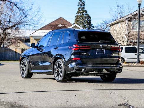 New 2026 BMW X5 xDrive50e w/ M Sport Package image 3