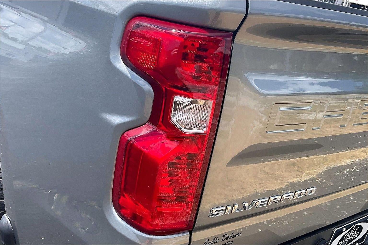 Used 2025 Chevrolet Silverado 1500 Custom w/ LPO, Dark Essentials Package AWD/4WD image 28