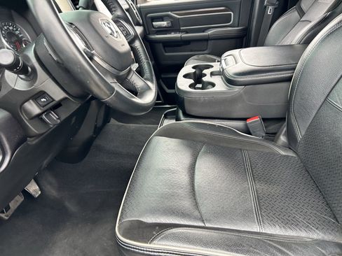 Used 2022 RAM 2500 Laramie w/ Protection Group AWD/4WD image 11