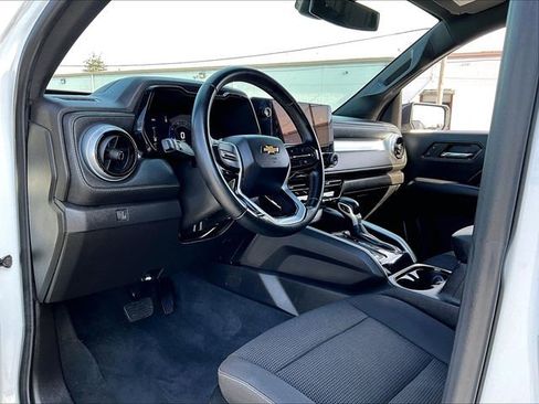 Used 2023 Chevrolet Colorado LT image 8