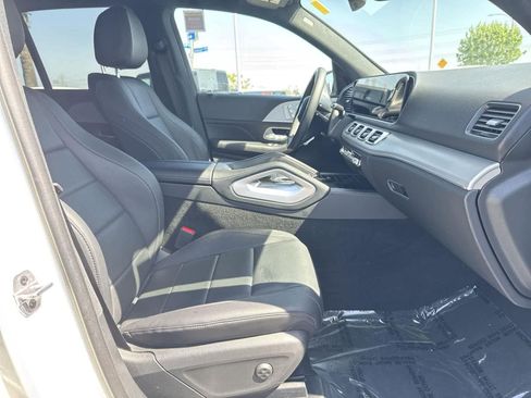 Used 2024 Mercedes-Benz GLE 350 4MATIC image 40