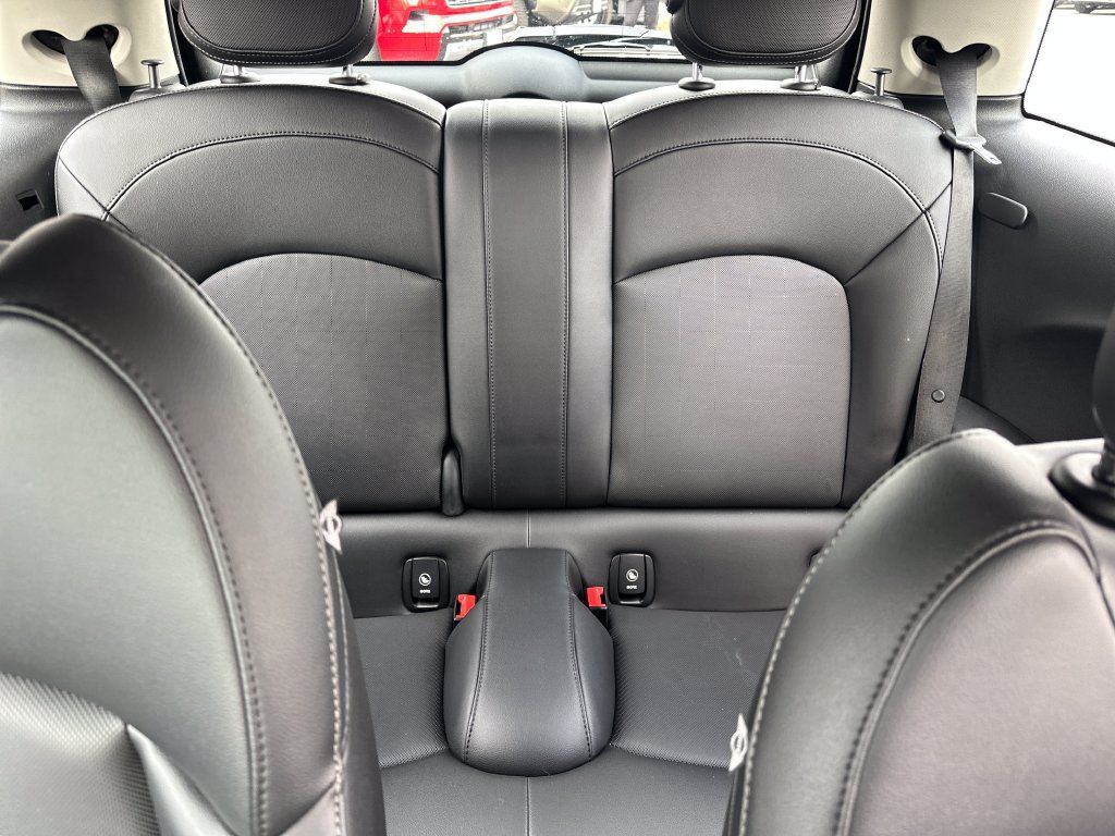 Used 2014 MINI Cooper S FWD image 23