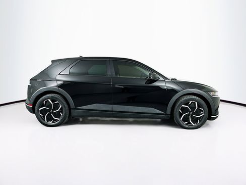 Used 2024 Hyundai Ioniq 5 SEL image 10