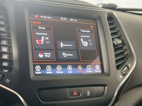 Used 2022 Jeep Cherokee Latitude Lux image 19