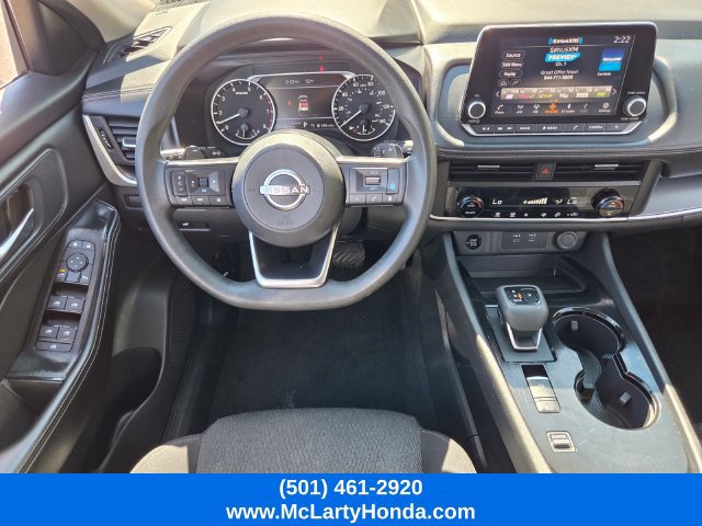 Used 2024 Nissan Rogue SV FWD image 13