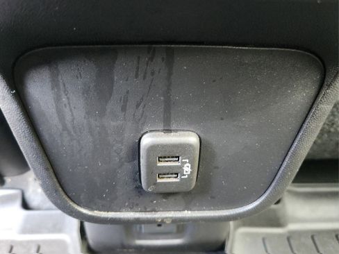 Used 2024 Chevrolet Equinox RS w/ RS Leather Package image 12