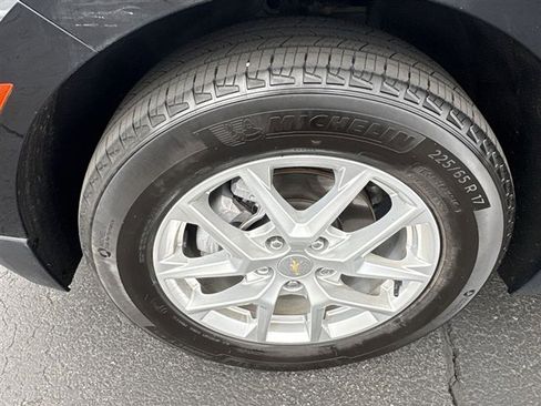 Certified 2024 Chevrolet Equinox LT FWD image 31
