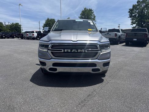 Used 2020 RAM 1500 Laramie AWD/4WD image 2