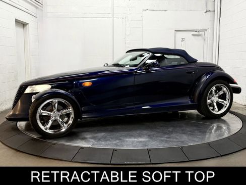 Used 2001 Chrysler Prowler RWD image 4