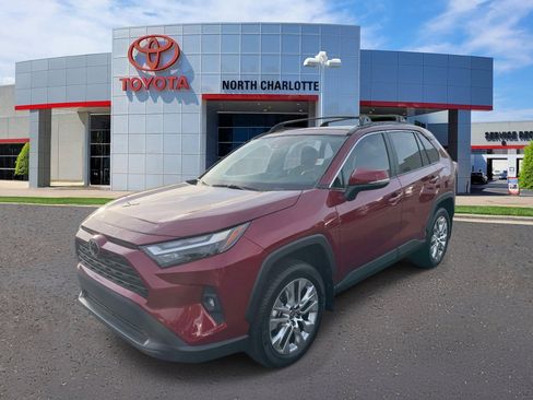 Used 2025 Toyota RAV4 XLE Premium FWD image 4