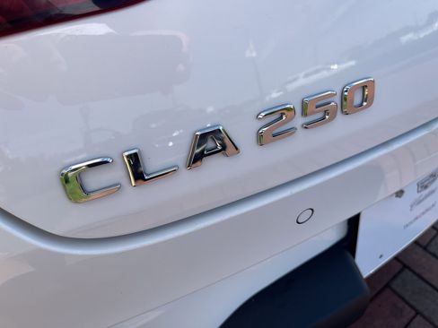 Used 2025 Mercedes-Benz CLA 250 4MATIC image 13