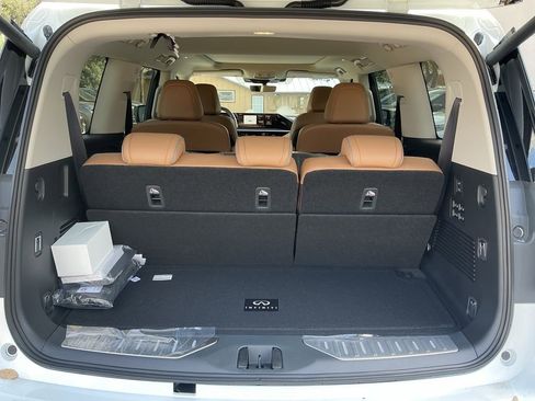 New 2026 INFINITI QX80 Luxe AWD/4WD image 29