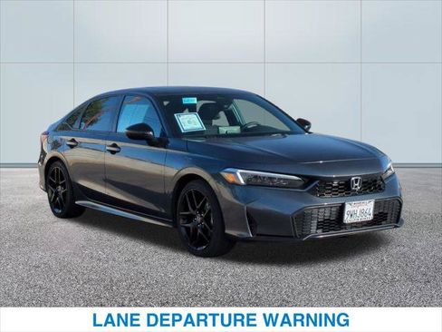 Used 2026 Honda Civic Sport image 4
