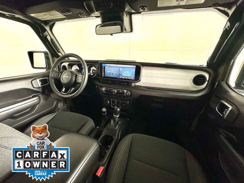 Used 2025 Jeep Wrangler Unlimited Sport S 4xe w/ Convenience Group image 2