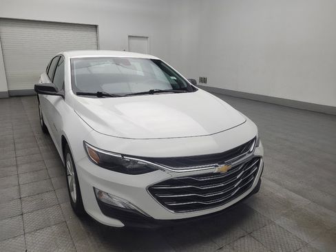 Used 2023 Chevrolet Malibu LS FWD image 13