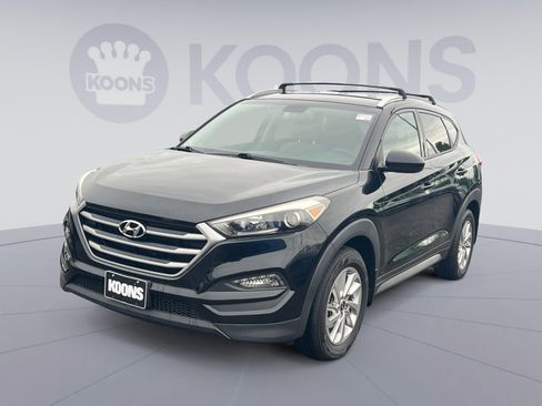 Used 2017 Hyundai Tucson SE AWD/4WD image 5