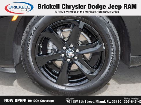 Used 2024 Buick Enclave Essence w/ Sport Touring Edition image 37