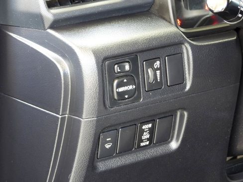 Used 2016 Toyota 4Runner 2WD SR5 image 55