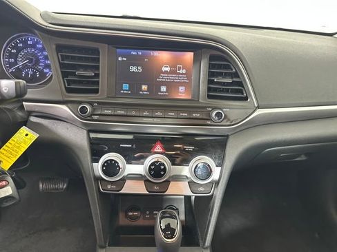 Used 2019 Hyundai Elantra SEL w/ Cargo Package image 21