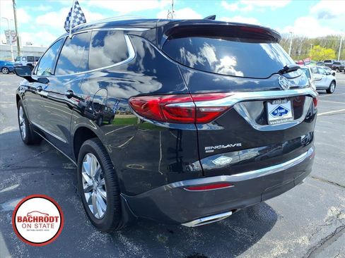 Used 2020 Buick Enclave Premium w/ Sun and Sites Package AWD/4WD image 5