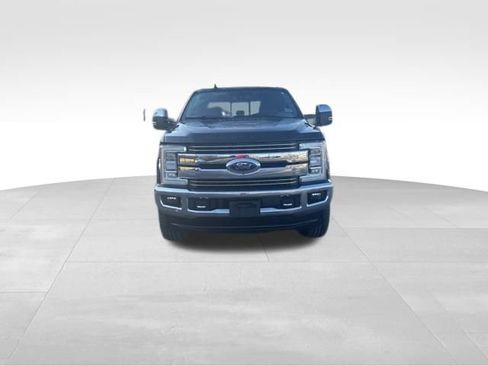 Certified 2019 Ford F250 Lariat w/ Lariat Ultimate Package image 7