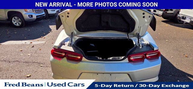Used 2019 Chevrolet Camaro LT RWD image 10