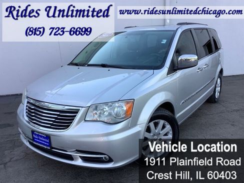 Used 2012 Chrysler Town & Country Touring-L w/ Entertainment Group #2 image 2