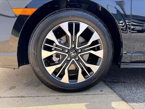 Used 2026 Honda Odyssey Elite image 11