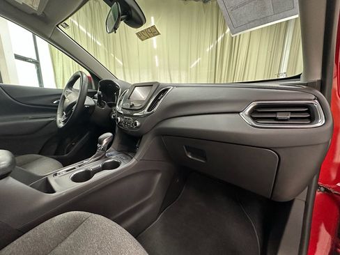 Certified 2024 Chevrolet Equinox LT image 17