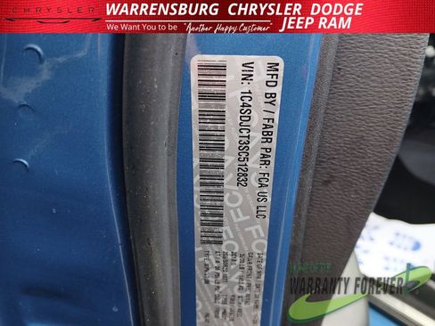 Used 2025 Dodge Durango R/T AWD/4WD image 11