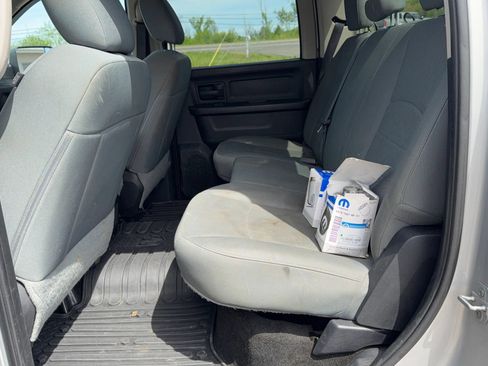 Used 2015 RAM 3500 Tradesman w/ Chrome Appearance Group AWD/4WD image 13