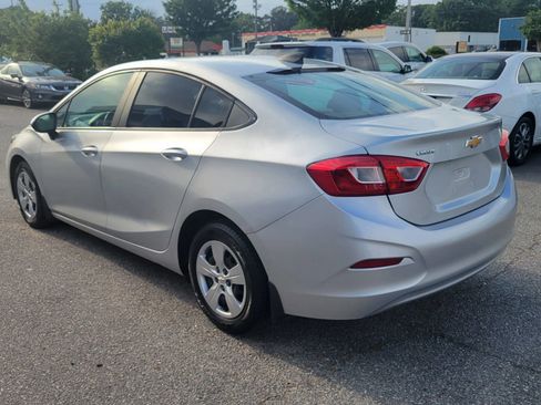 Used 2016 Chevrolet Cruze LS image 3