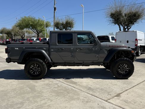 Used 2022 Jeep Gladiator Mojave w/ LED Lighting Group image 3