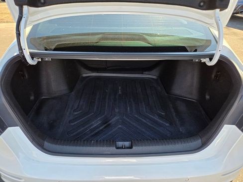 Used 2023 Honda Accord EX-L image 13