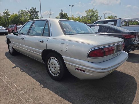 Used 1999 Buick Le Sabre Limited w/ Gran Touring Pkg FWD image 2