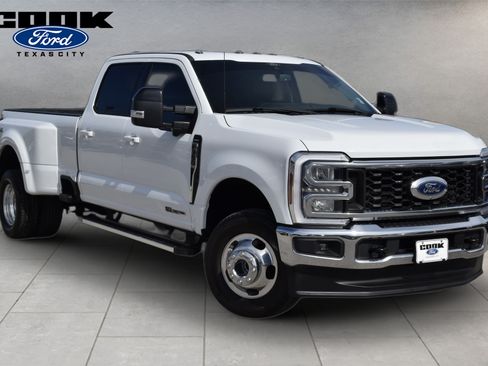 Used 2024 Ford F350 Lariat AWD/4WD image 2