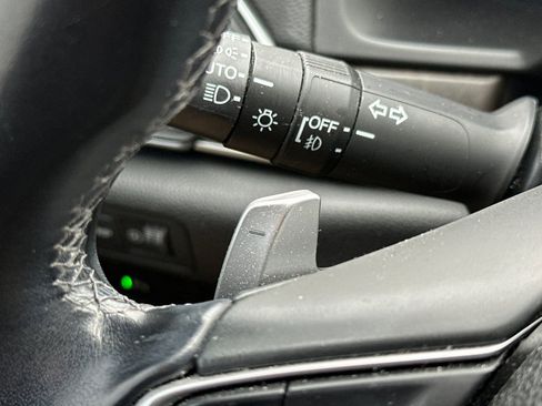 Used 2018 Honda Accord Touring image 37