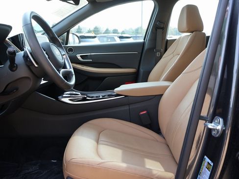 Certified 2022 Hyundai Sonata Limited image 23