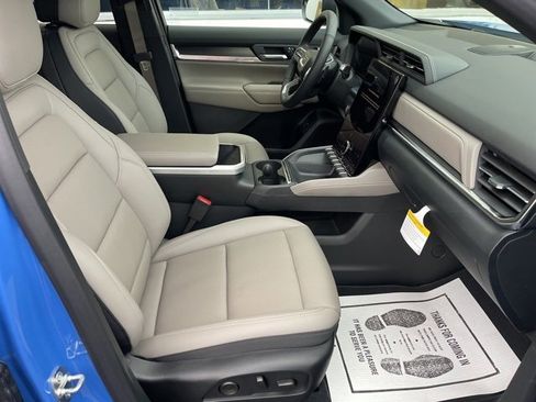 New 2026 GMC Terrain Elevation w/ Elevation Premium Package image 9