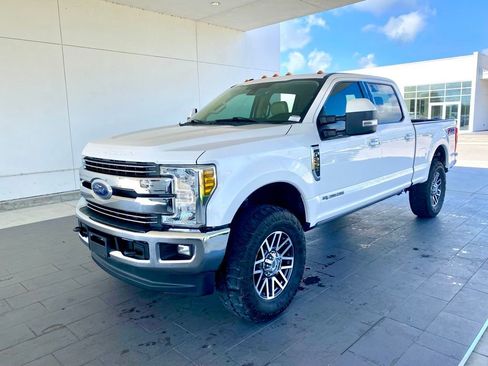 Used 2018 Ford F250 Lariat w/ Lariat Ultimate Package image 1
