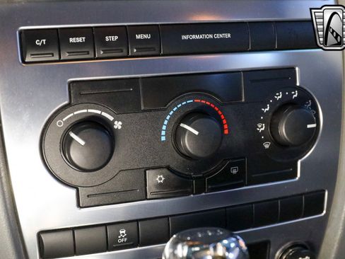 Used 2006 Jeep Grand Cherokee SRT8 image 20