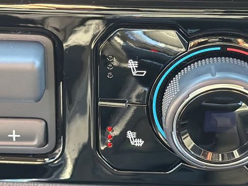 Used 2024 Chevrolet Silverado 1500 RST w/ All Star Edition Plus image 30