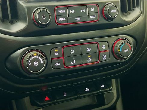 Used 2016 GMC Canyon SLE w/ Trailering Package AWD/4WD image 18