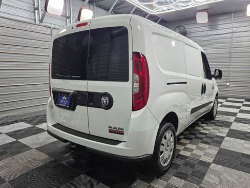 Used 2020 RAM ProMaster City Tradesman SLT FWD image 6