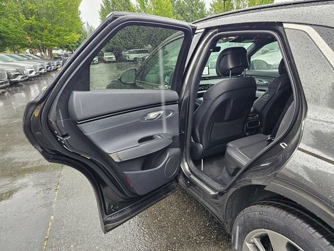 Certified 2025 Genesis GV70 3.5T Sport AWD/4WD image 22