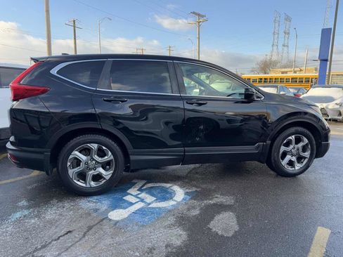 Used 2018 Honda CR-V EX image 4