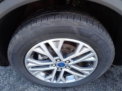 Certified 2022 Ford Escape SEL image 13