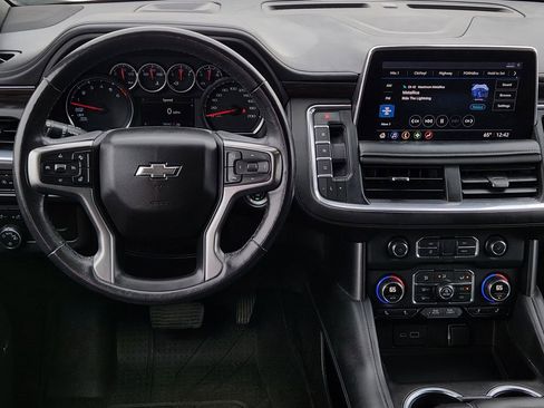 Used 2021 Chevrolet Tahoe Z71 image 31